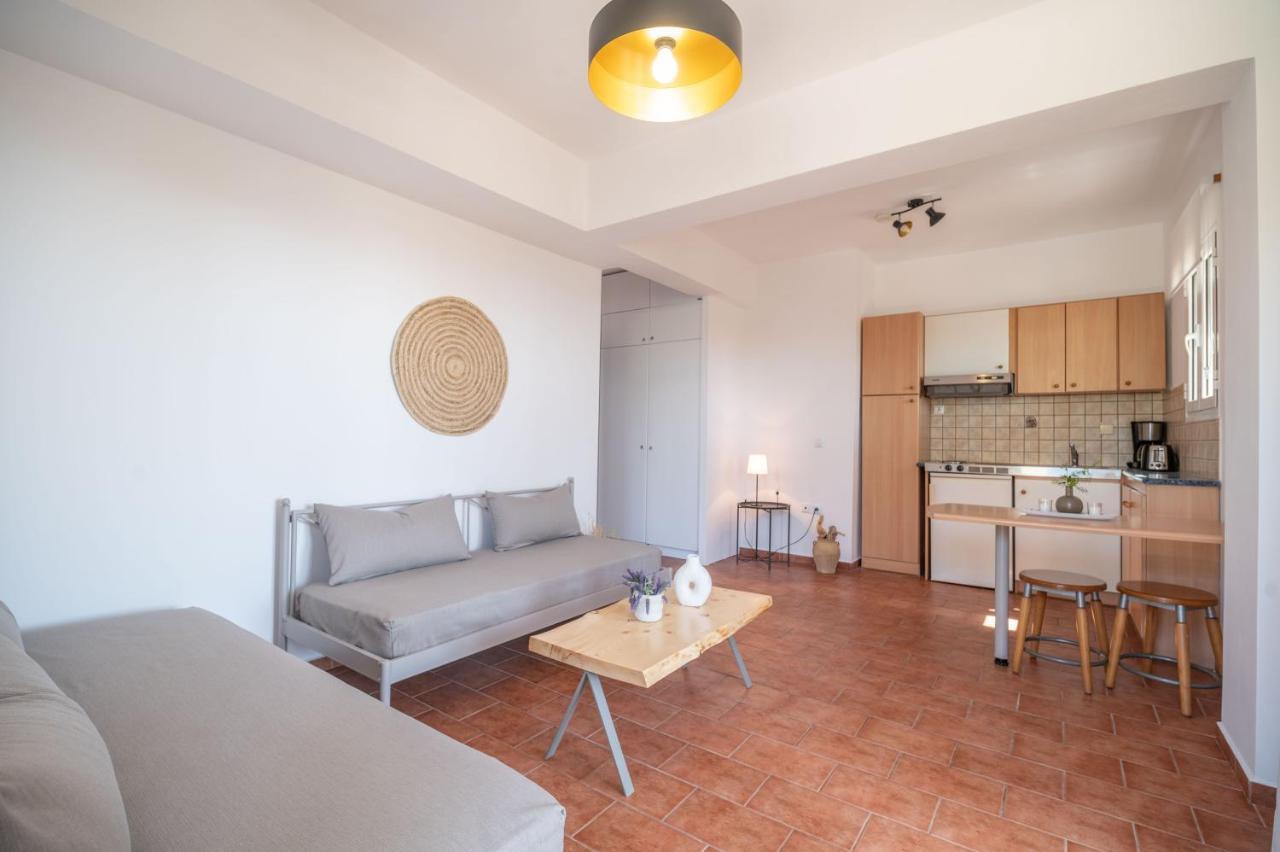 Christoforos Apartments Lurdáta Kültér fotó